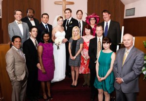 Jim-and-Pam-Wedding-Photos-the-office-8543923-550-382